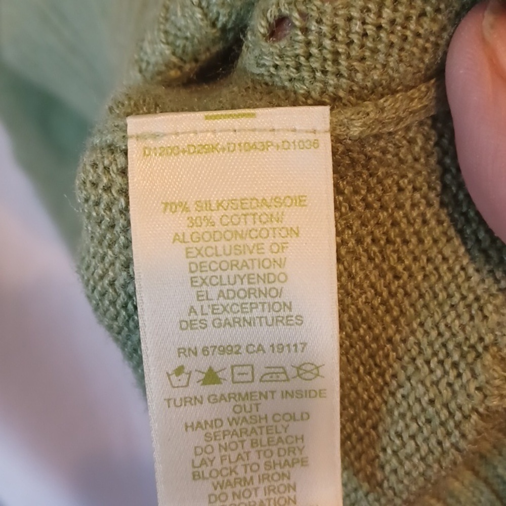 Sigrid Olsen Silk blend green/khaki Sweater!! Like new. Embroidered embellished - Picture 7 of 7